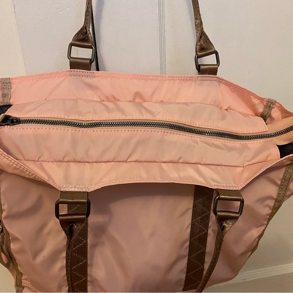 Usche Tote - Picture 3 of 4